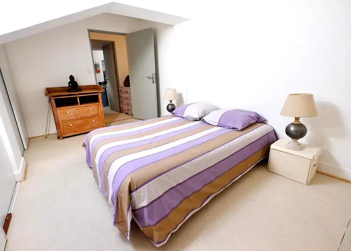 Superbe T3 Duplex Parking Prive Gratuit Sur Place