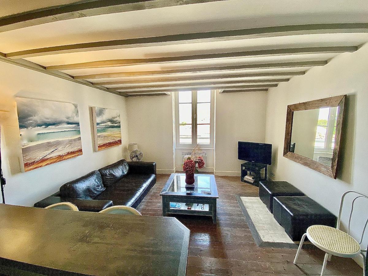 Appartement Superbe T3 Duplex Parking Prive Gratuit Sur Place